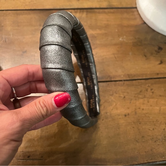 TRINA TURK silver faux leathered wrapped headband - Picture 8 of 9
